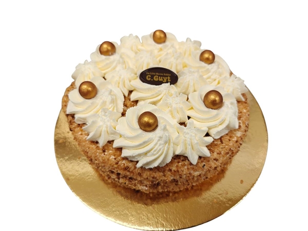 Hazelnoot schuimtaart